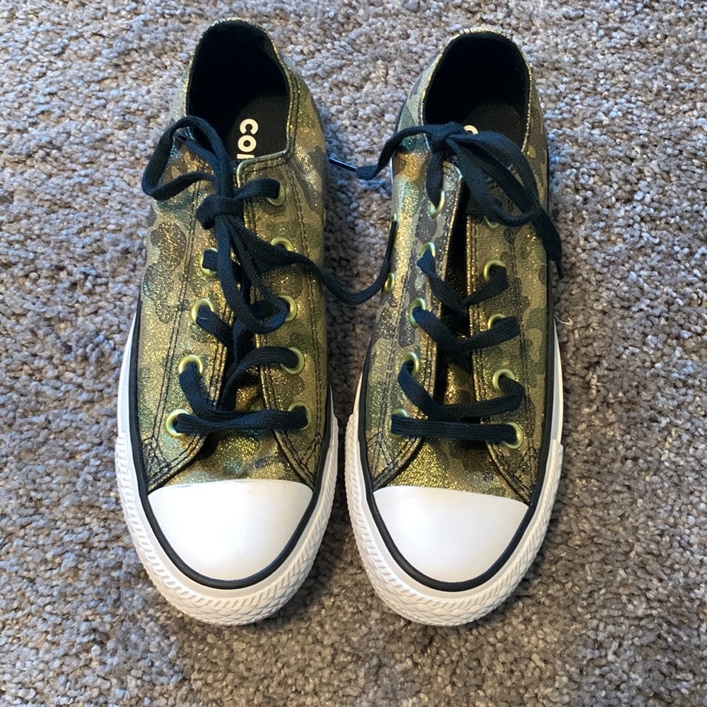 Glitter Camo Converse